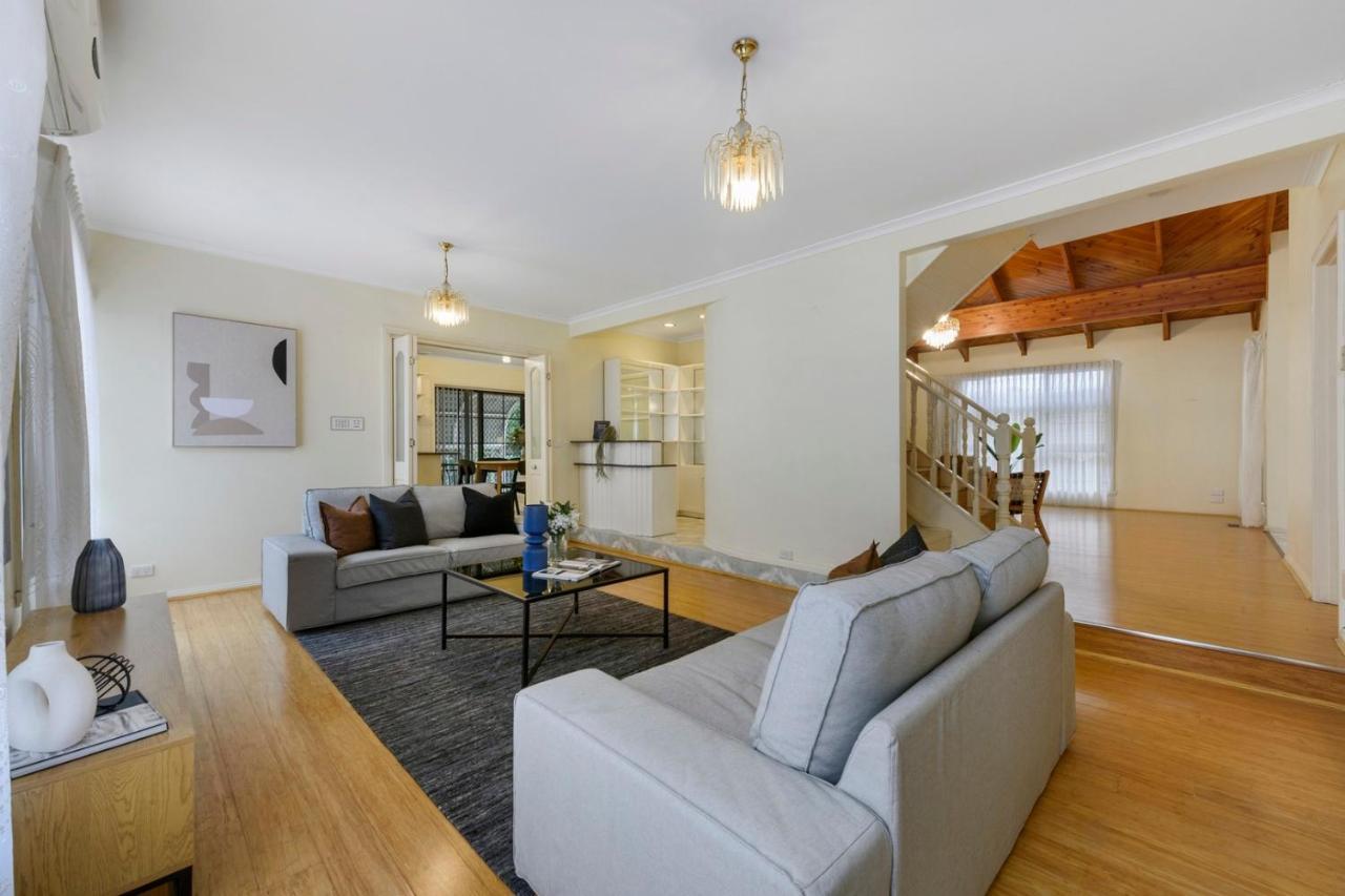 12 Mins To Mel Airport-Good Wood House Διαμέρισμα St Albans Εξωτερικό φωτογραφία